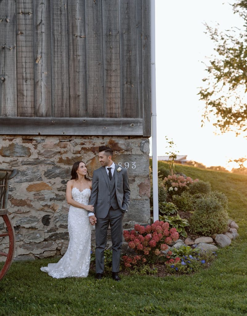 Photos beside the barn