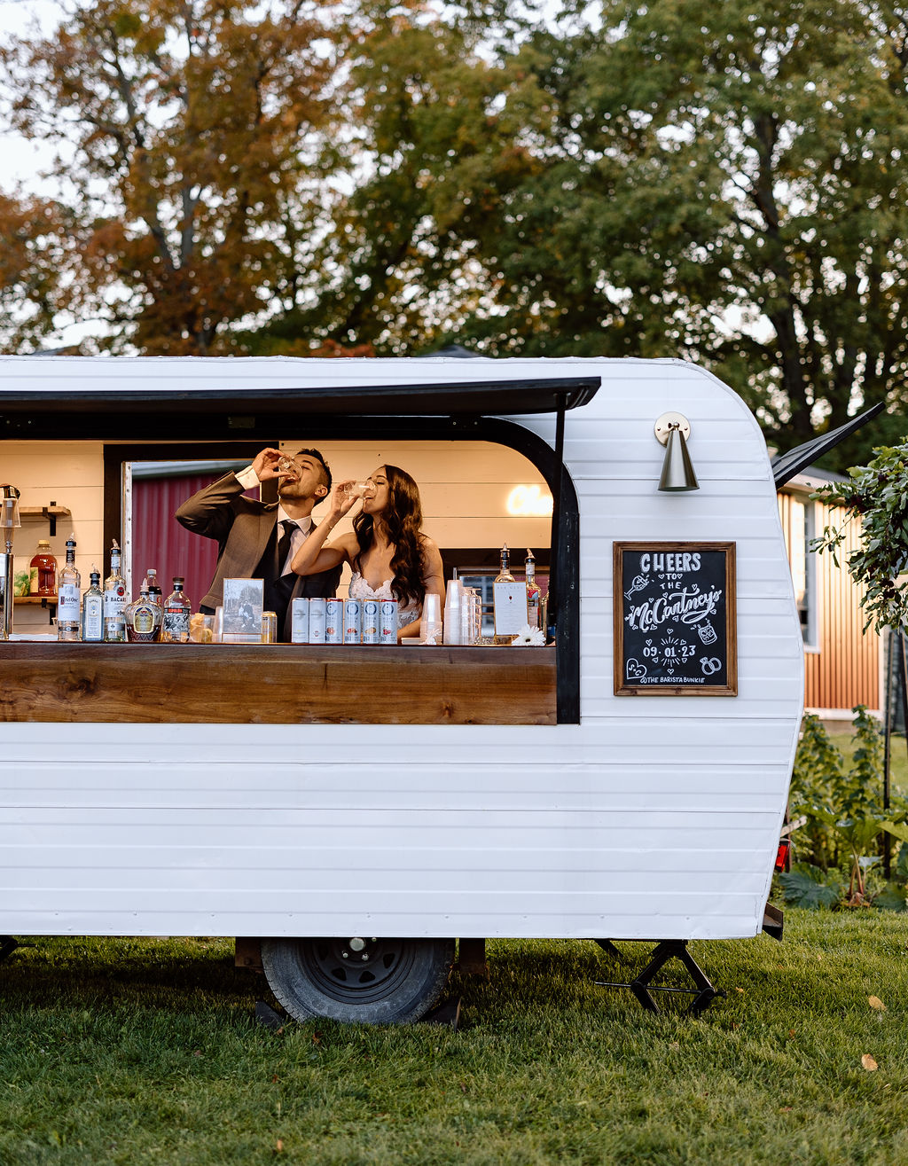 Mobile bar on the lawn